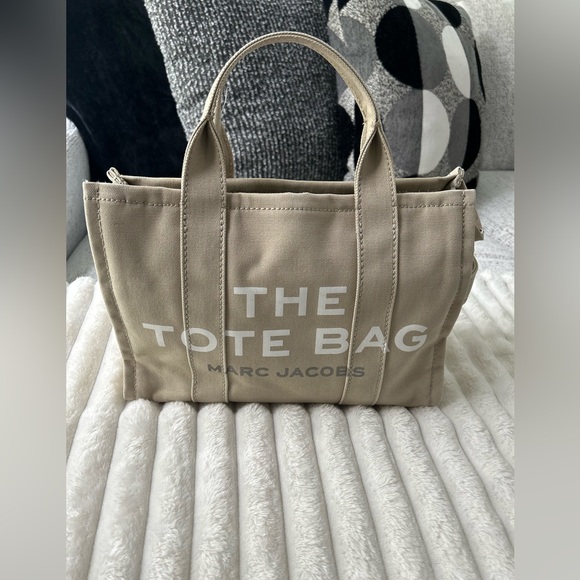 Marc Jacobs Tan Small Canvas Tote - Picture 1 of 8